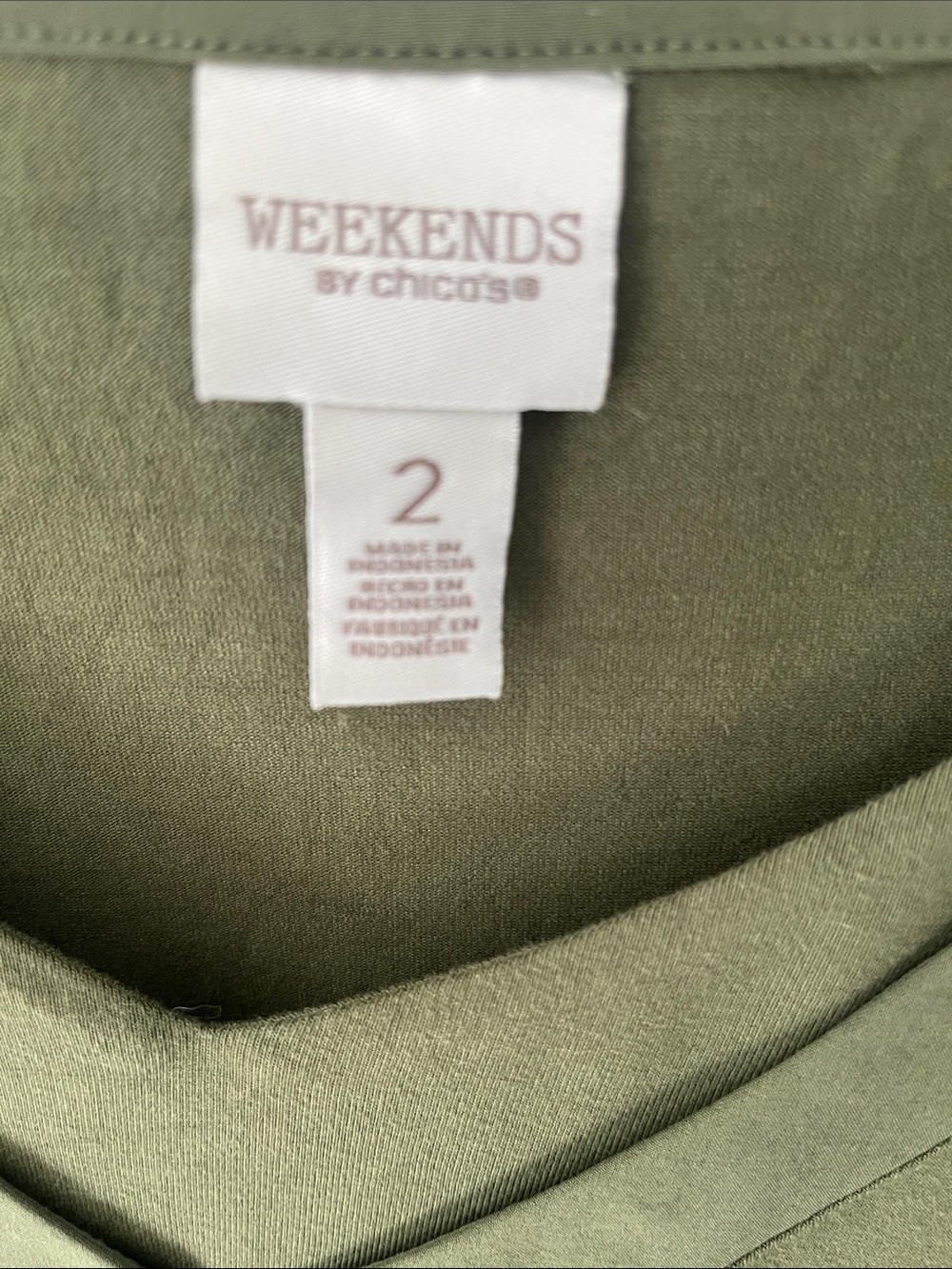 Chico’s Weekends v-neck loose fit long sleeve top, tee, Sz 2, Large,olive green - Picture 2 of 8